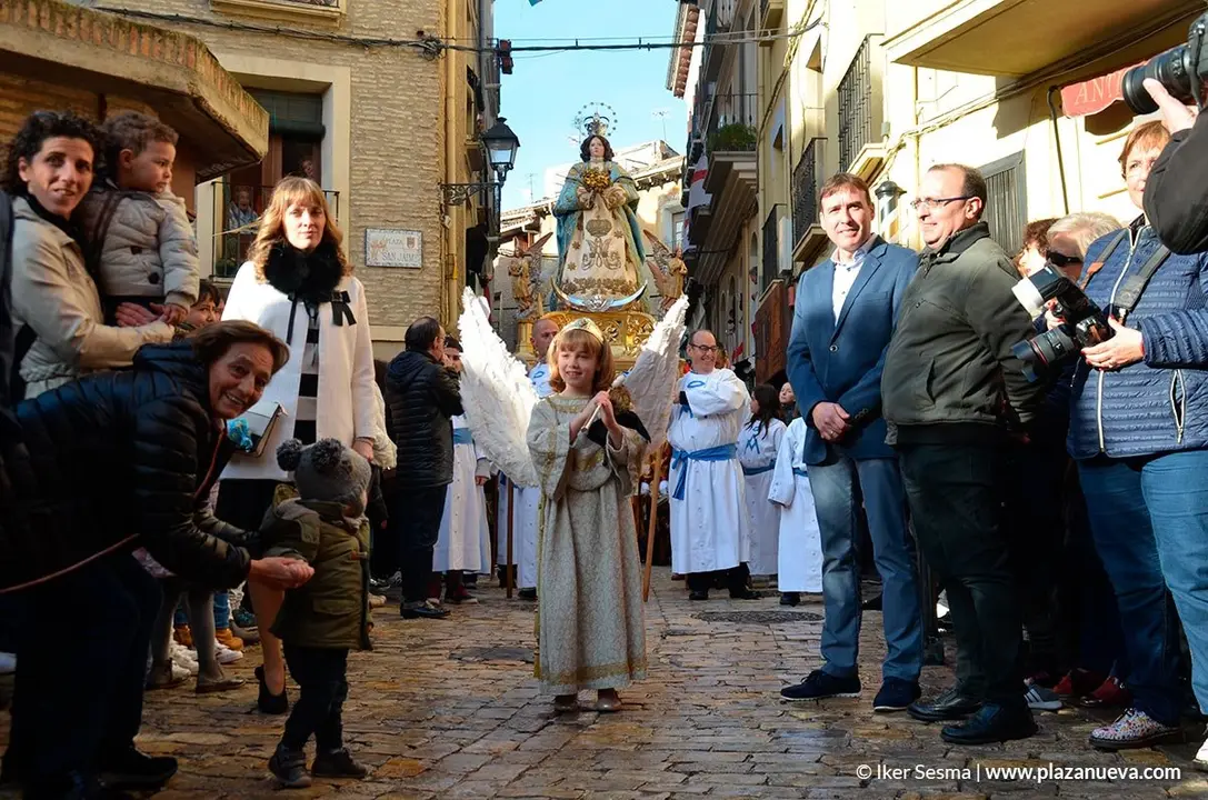 Procesi&oacute;n - 14
