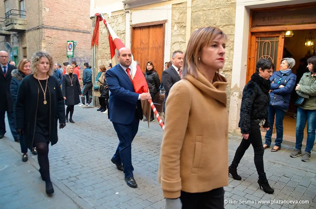 Procesi&oacute;n - 53