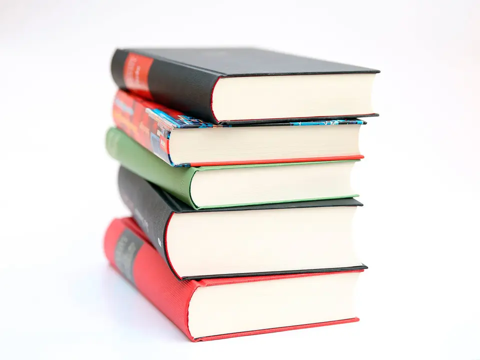 books-441866_1920