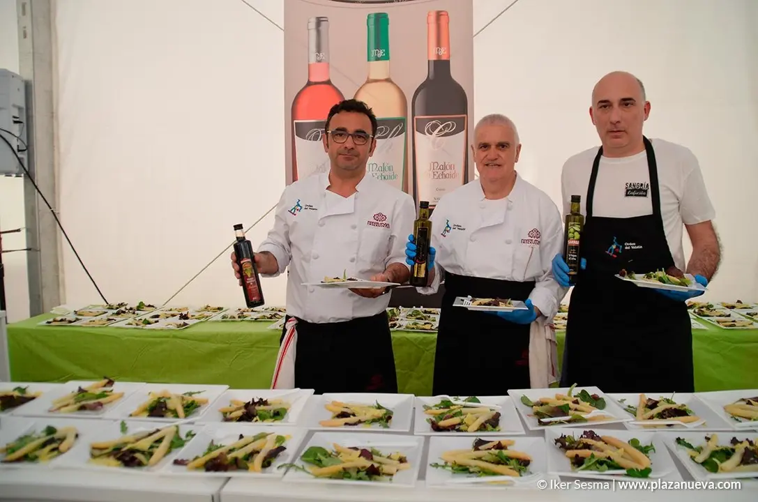 Degustaci&oacute;n popular de verduras 1