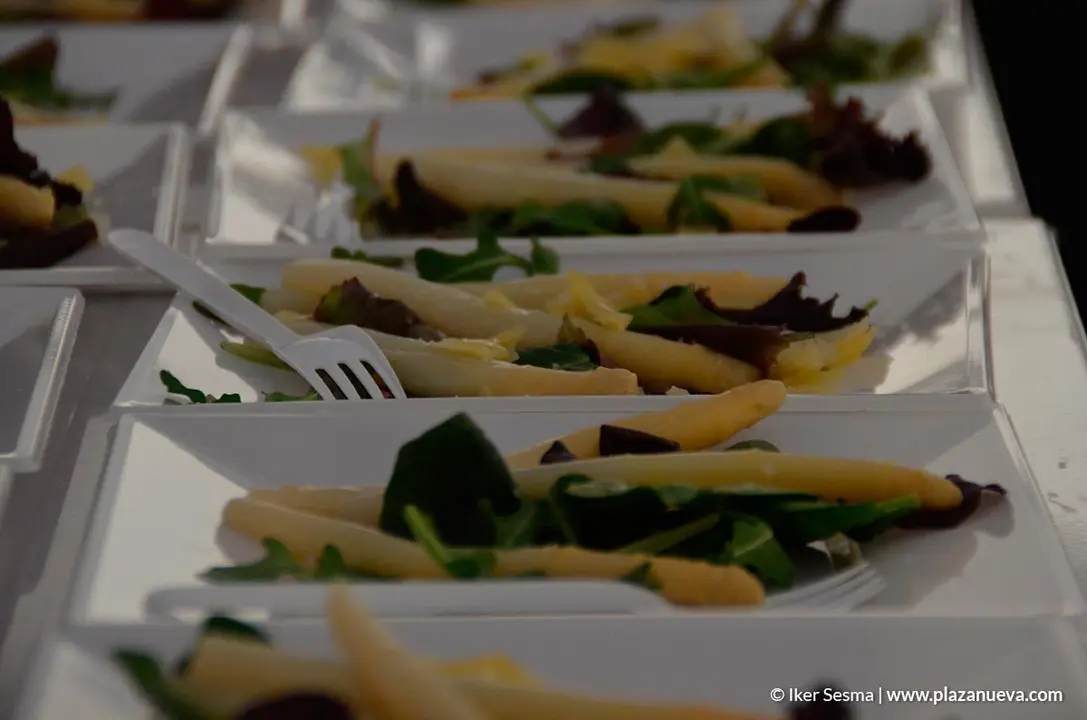 Degustaci&oacute;n popular de verduras 2