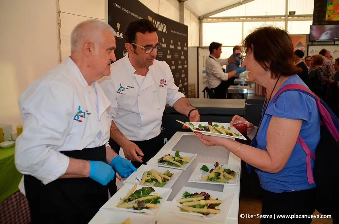 Degustaci&oacute;n popular de verduras 5