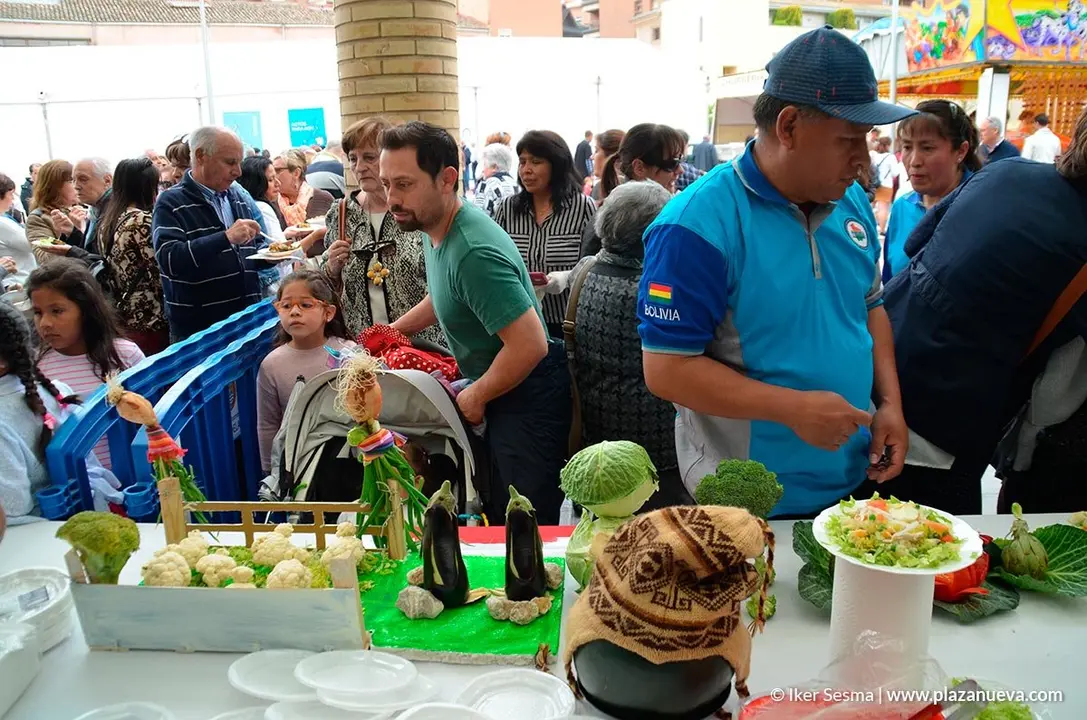 Degustaci&oacute;n platos de otras culturas 5