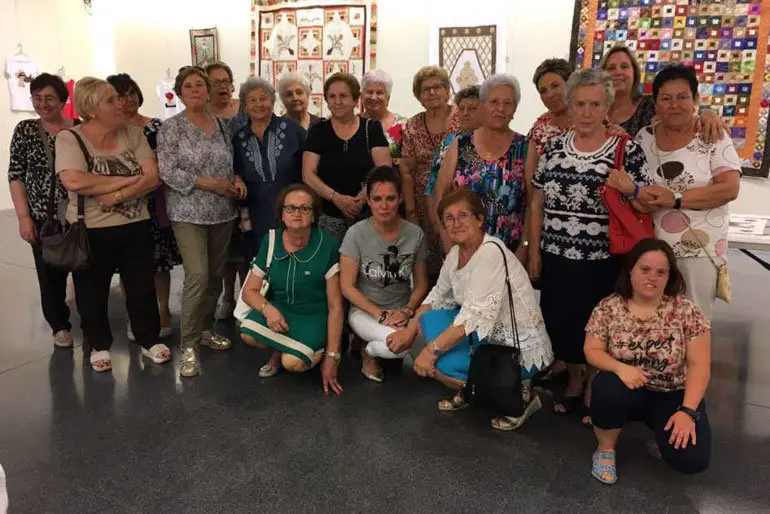 Exposici&oacute;n en Ribaforada de labores realizadas en la Asociaci&oacute;n Cultural 'El Encuentro'