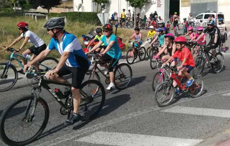 D&iacute;a de la bici en Ribaforada