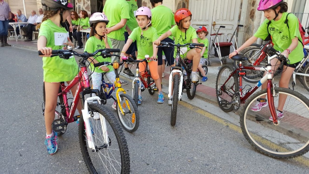 Día de la bicicleta en Cervera del Río Alhama