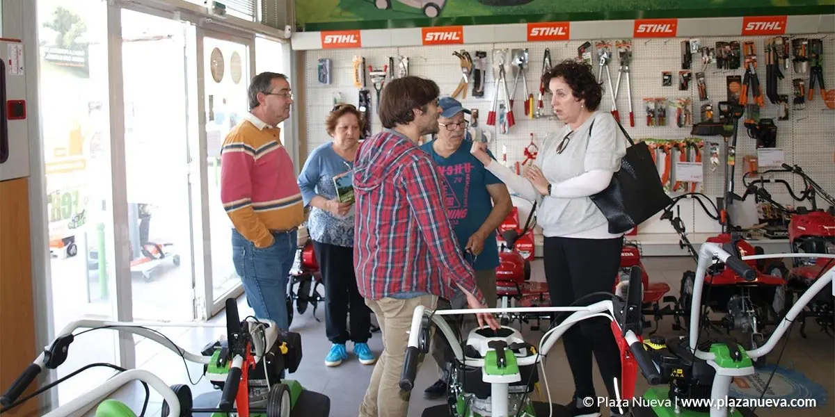 Motocultores La Ribera La Jornada sirvi&oacute; para dar a conocer servicio e instalaciones