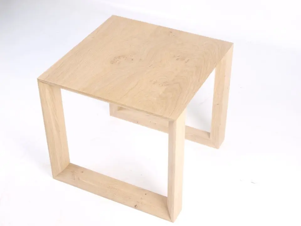 Mesa Auxiliar de madera de roble acabado natural