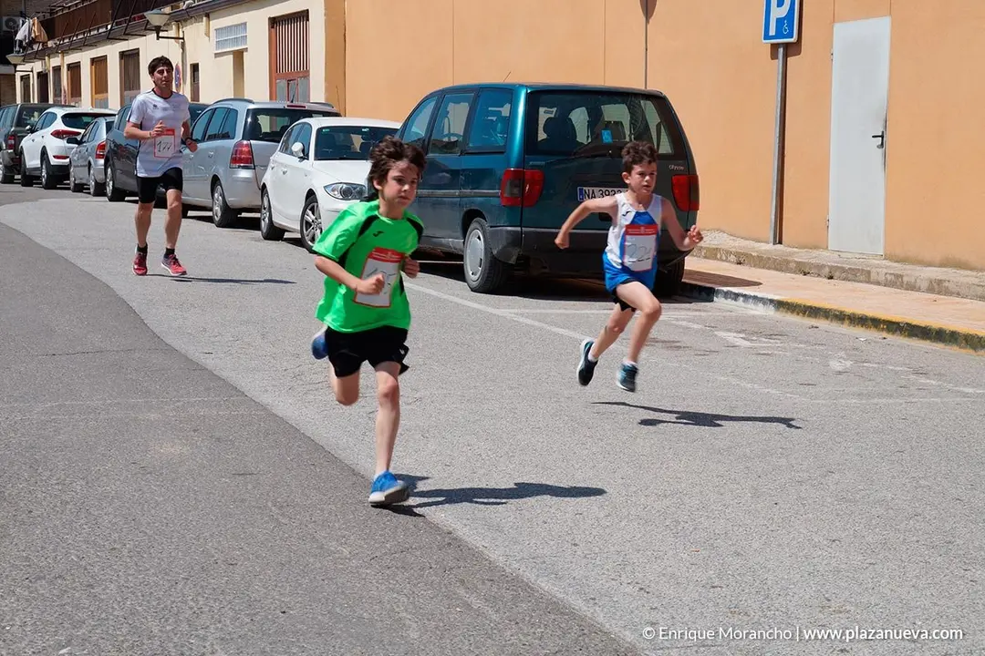 Marcha solidaria en Valtierra 8