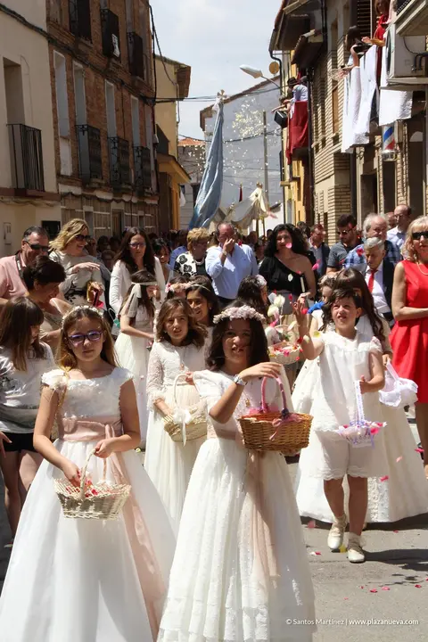 26 Procesi&oacute;n del Corpus en Murchante 1222 SANTOS