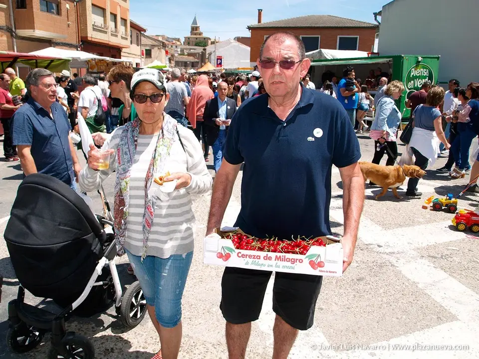 D&iacute;a de la Cereza en Milagro 8