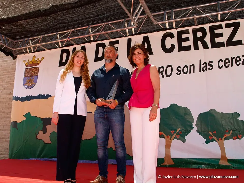 D&iacute;a de la Cereza en Milagro 17