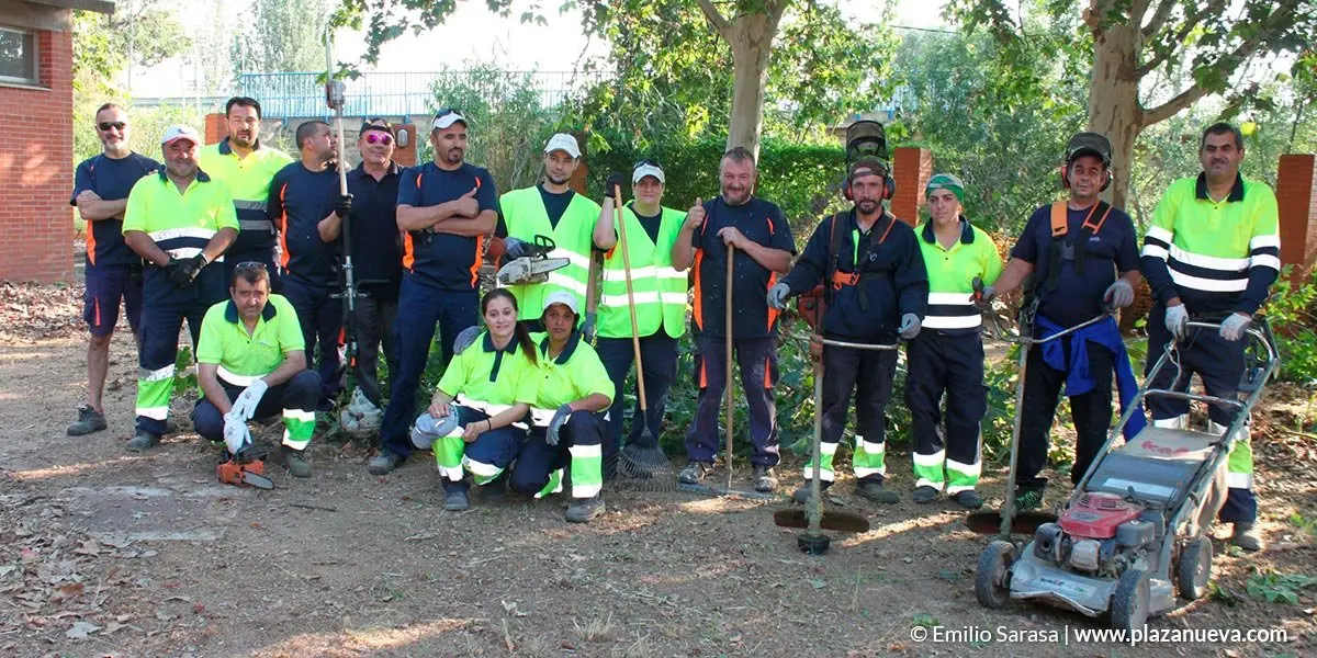 Participantes en el curso de jardiner&iacute;a