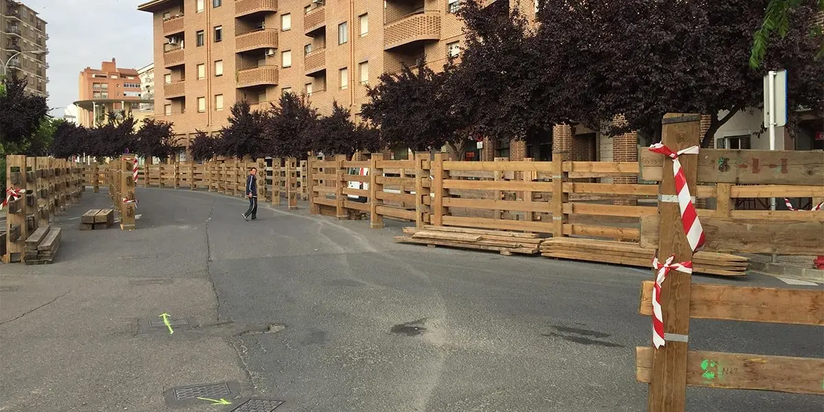 Vallado del encierro en plaza de la Estaci&oacute;n