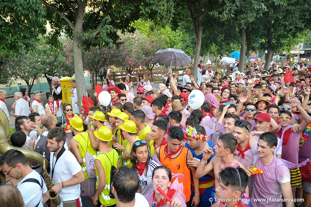 180725_FIESTAS02_58126