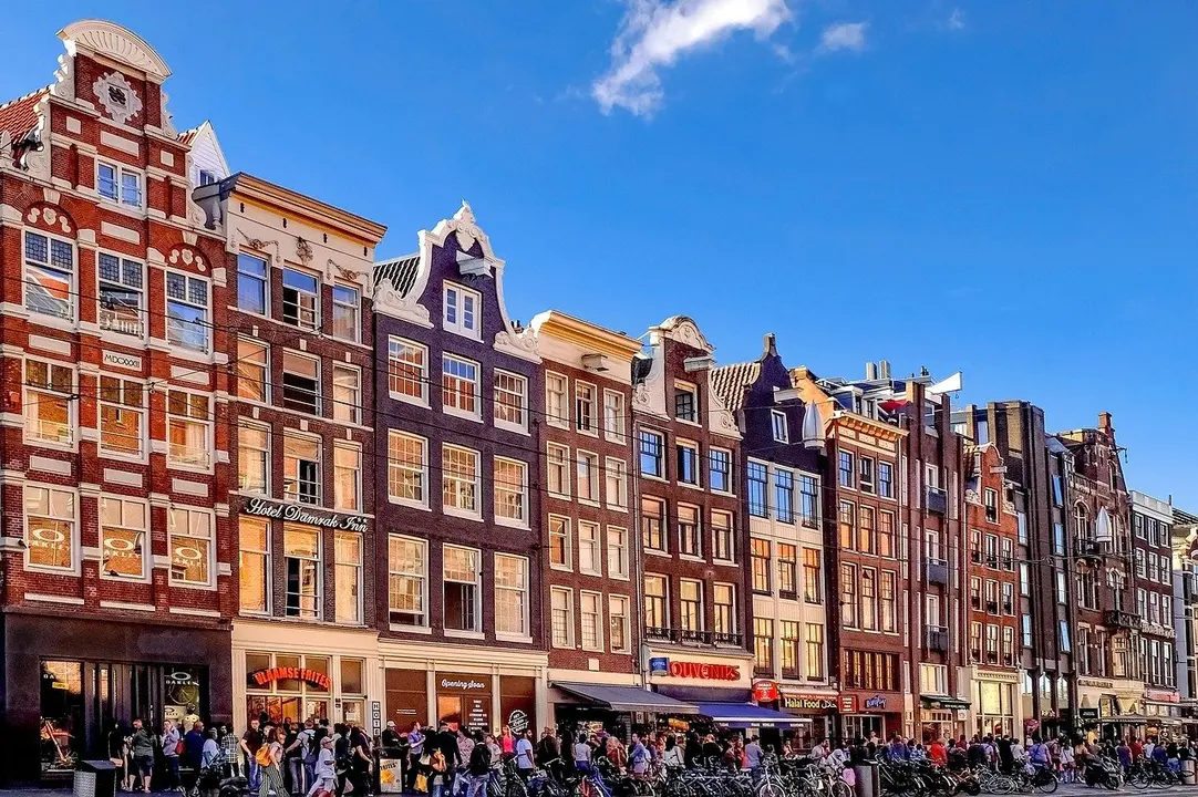 &Aacute;msterdam