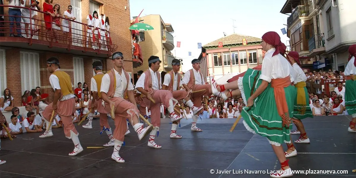 Fiestas-de-Fusti&ntilde;ana-2018---paloteado-5