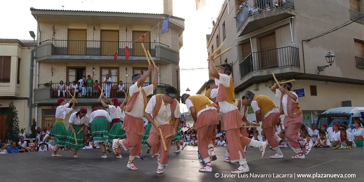 Fiestas-de-Fusti&ntilde;ana-2018---paloteado-8