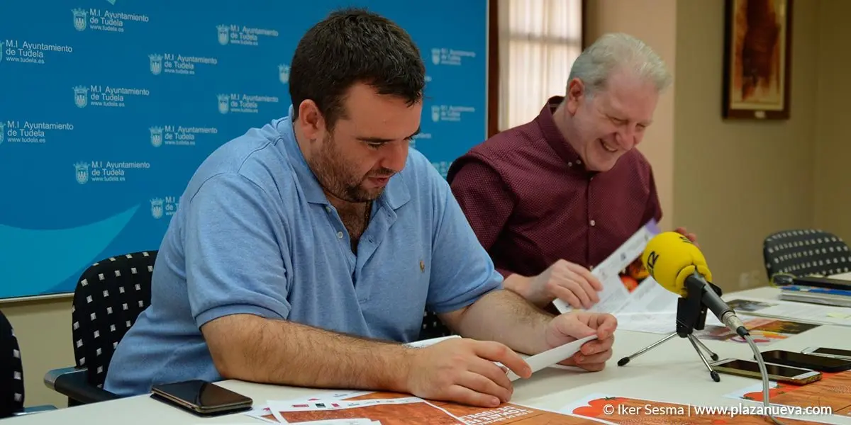 Luis Salcedo (Remigio) y Javier G&oacute;mez Vidal (edil de Turismo)