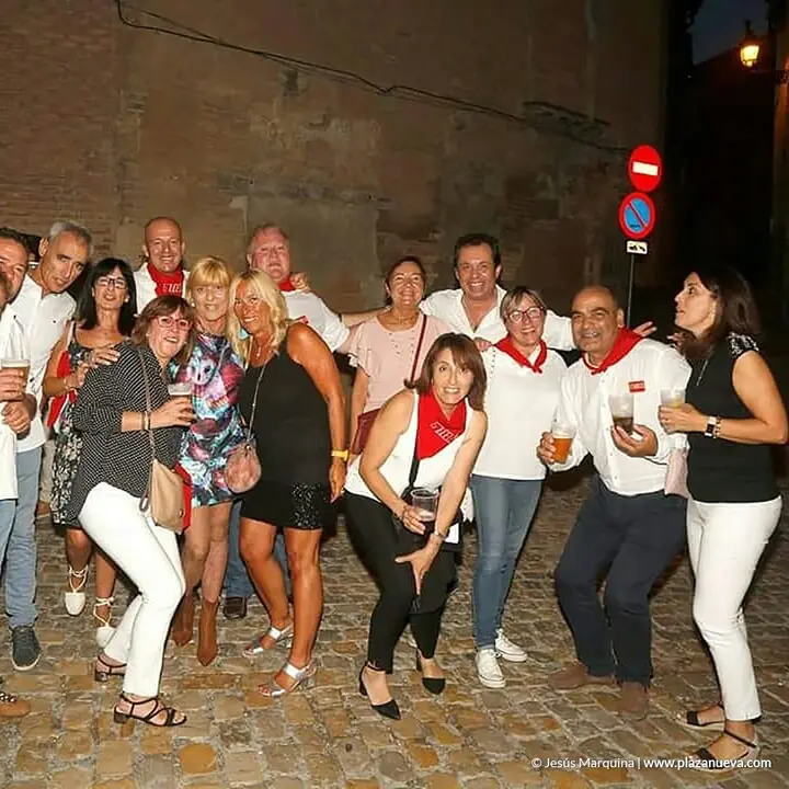 Fiesta de los Quintos del 64, 65, 66 y 67 en Tudela - 9