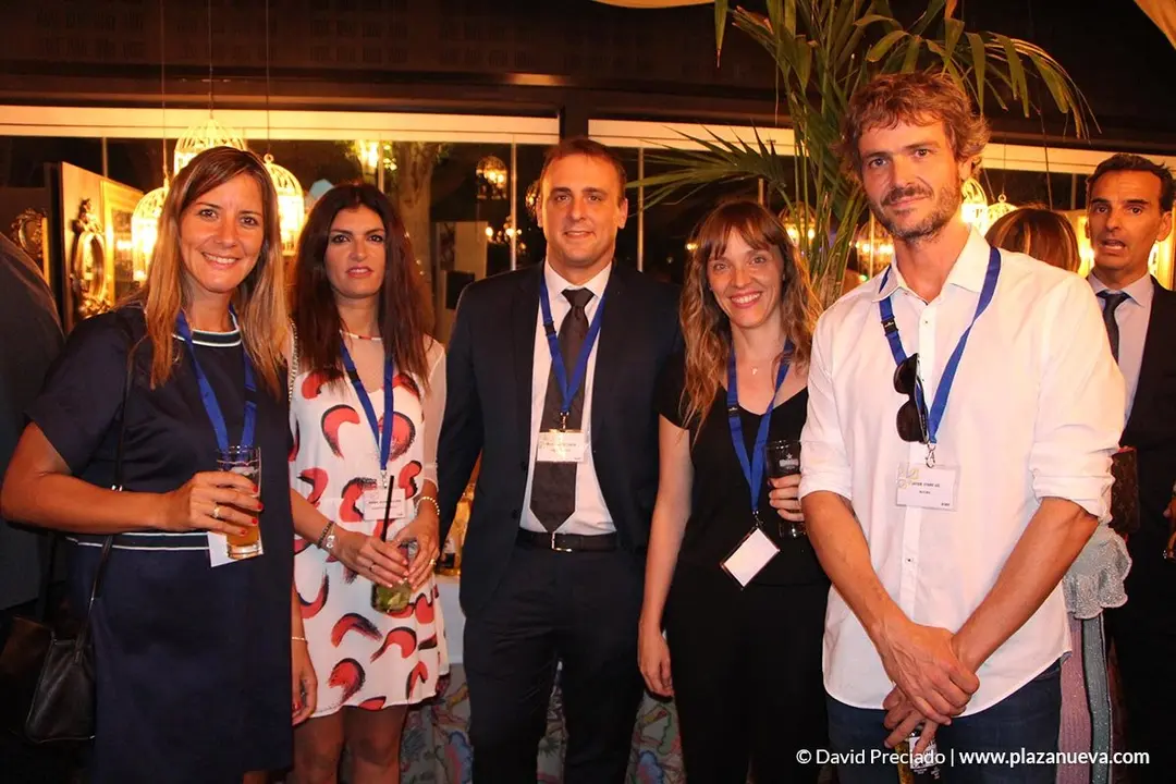 Elisa Manero (Magma), Marina Aguado (Parquets Germ&aacute;n), I&ntilde;igo Serrano (Sinase), Isabel Vicente de Vera (EDS) y Javier Otano (Magma)