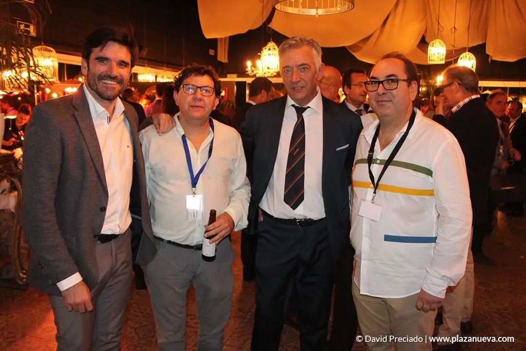 Eneko Larrarte (Alcalde de Tudela), Mariano Navarro Lacarra (Plaza Nueva), Koldo Mart&iacute;nez (Portavoz Parlamentario por Geroa Bai) y Jos&eacute; Mar&iacute;a Guti&eacute;rrez (Redisoft)