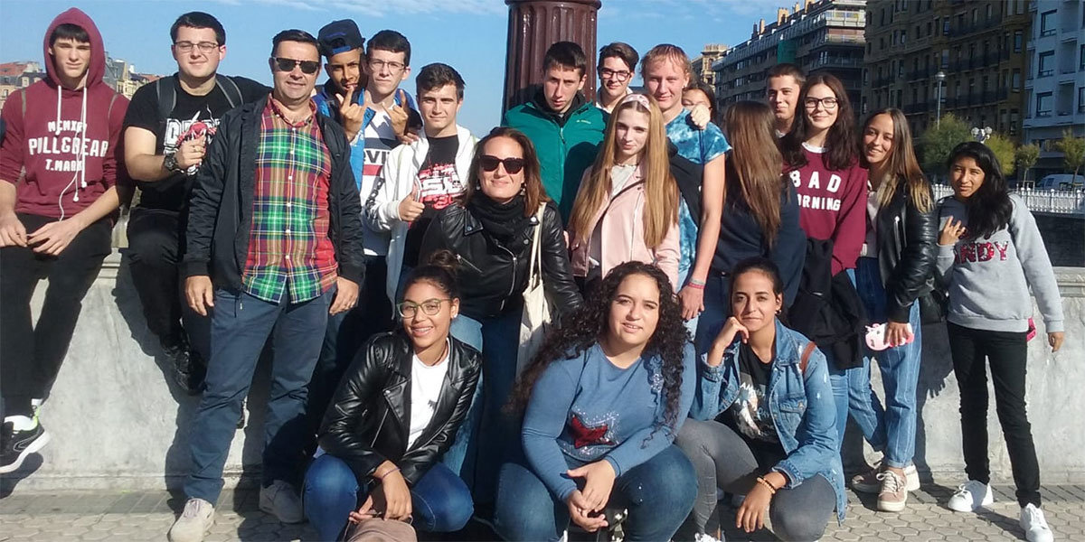 Alumnos del IES Alhama en su visita a San Sebastián