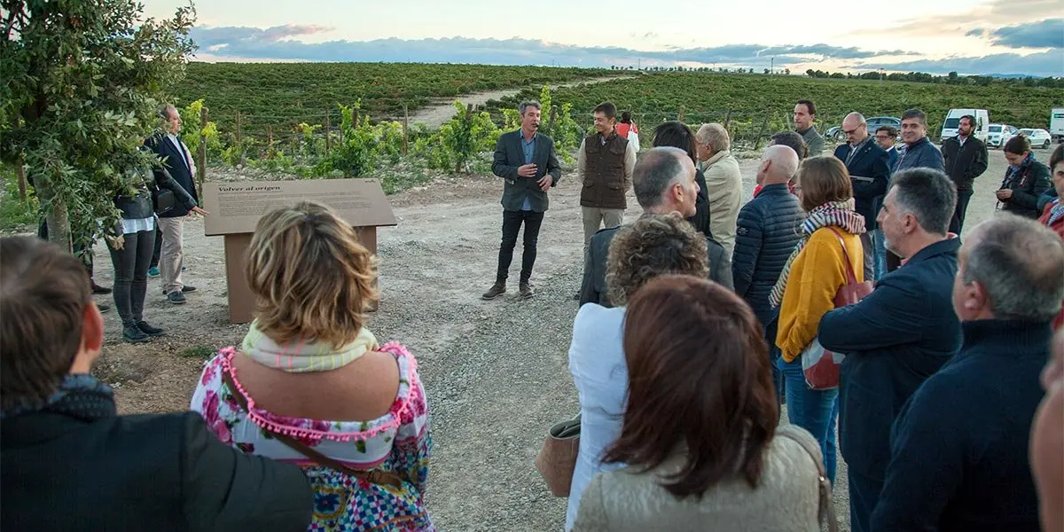 La familia Vivanco presenta Finca Milagro 4