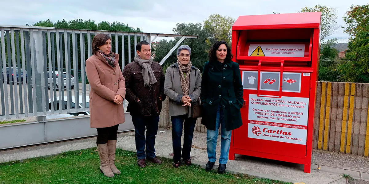 Contenedor de C&aacute;ritas situado en Tarazona