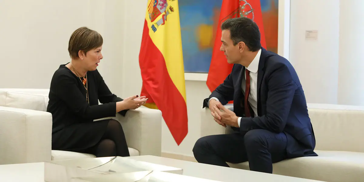 Uxue Barkos y Pedro S&aacute;nchez