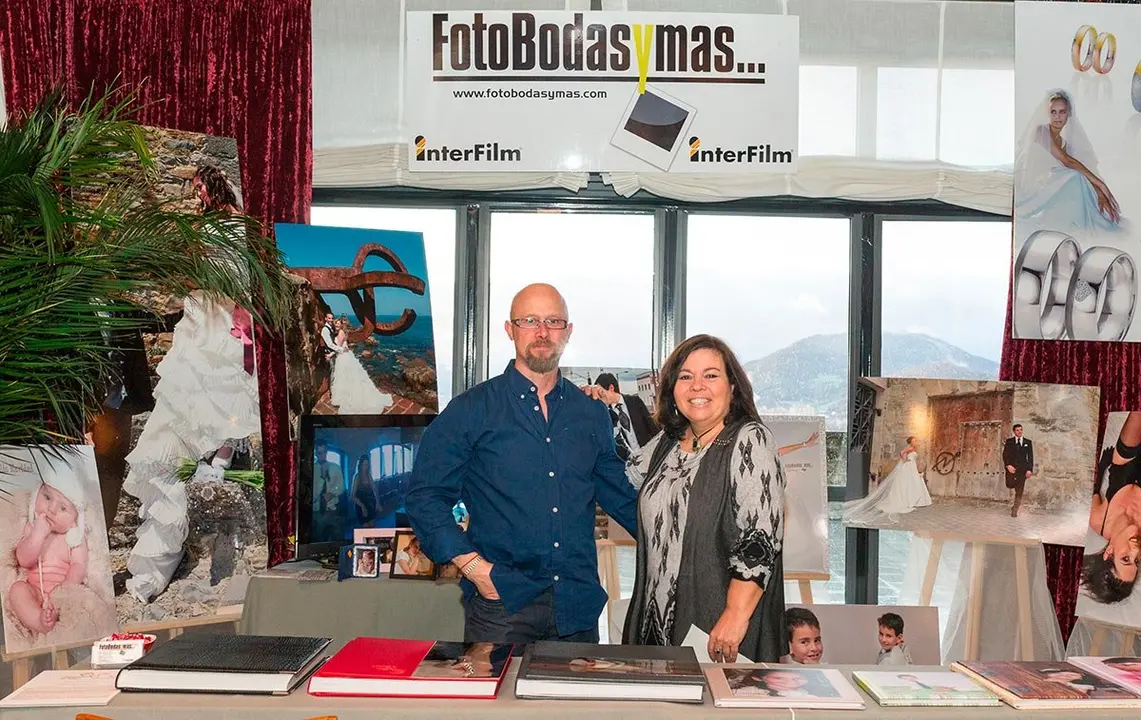 Antonio De La Cruz y Mary Ros Montero est&aacute;n al frente de Foto bodas y m&aacute;s
