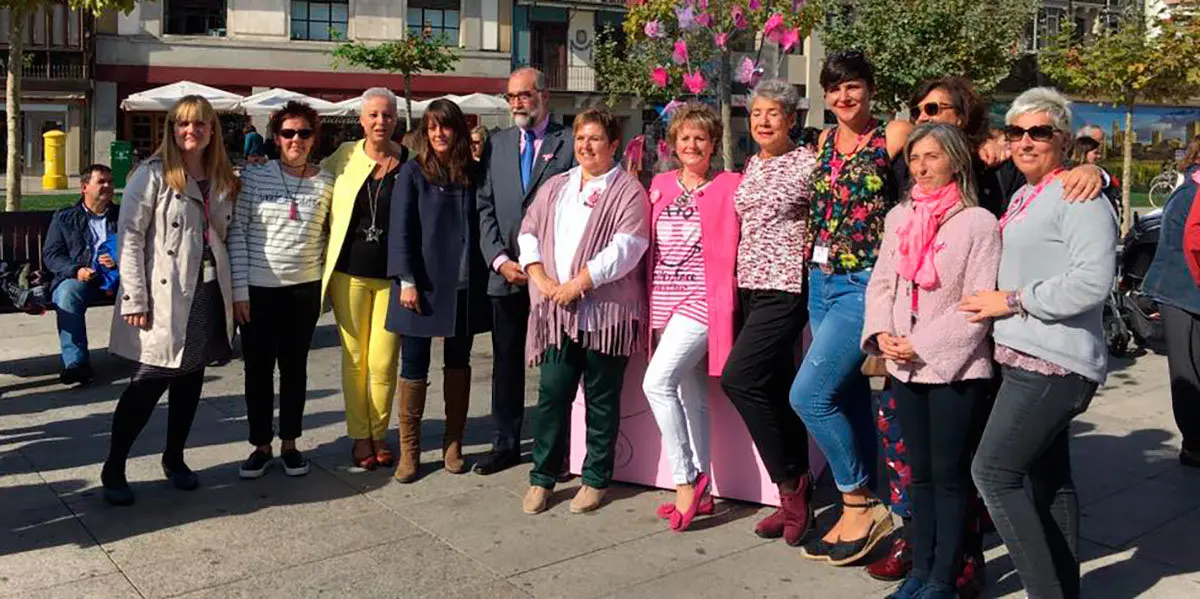 Representantes de Saray en el pasado D&iacute;a Internacional de C&aacute;ncer de mama