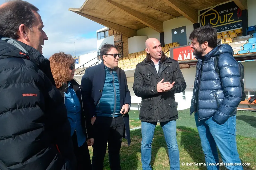 Luis Rubiales visita Tudela 3