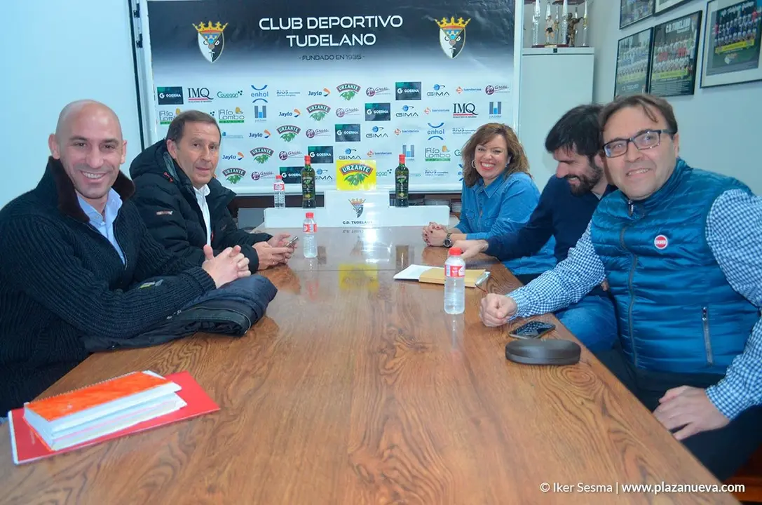 Luis Rubiales visita Tudela 8