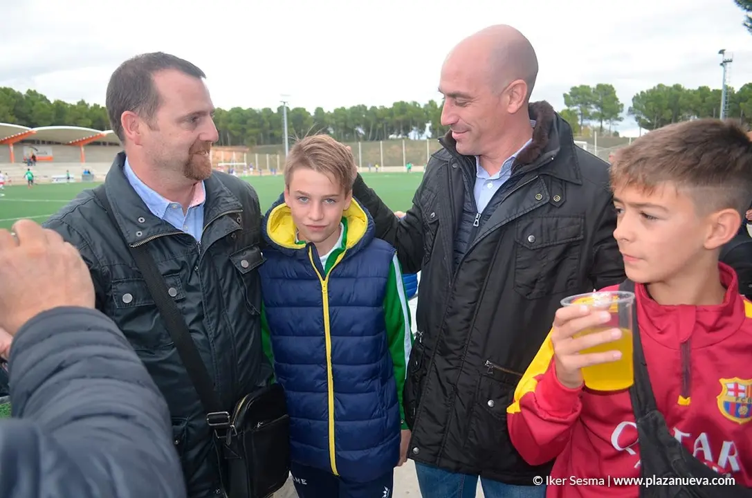 Luis Rubiales visita Tudela 13
