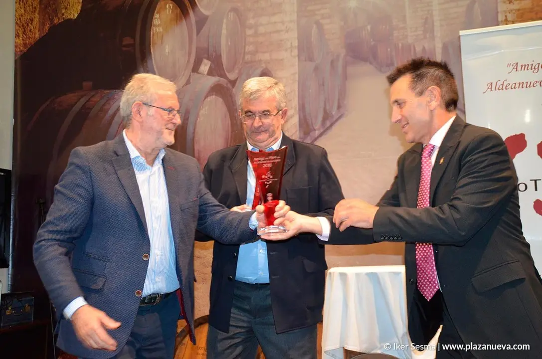 Presentaci&oacute;n de los primeros Riojas de la a&ntilde;ada 2018 de Aldeanueva de Ebro 2