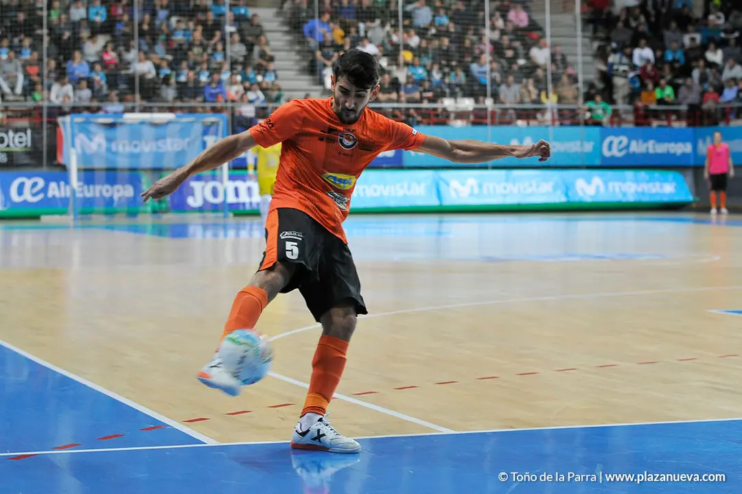 181208_INTER_99563