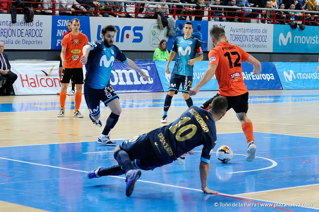 181208_INTER_100269
