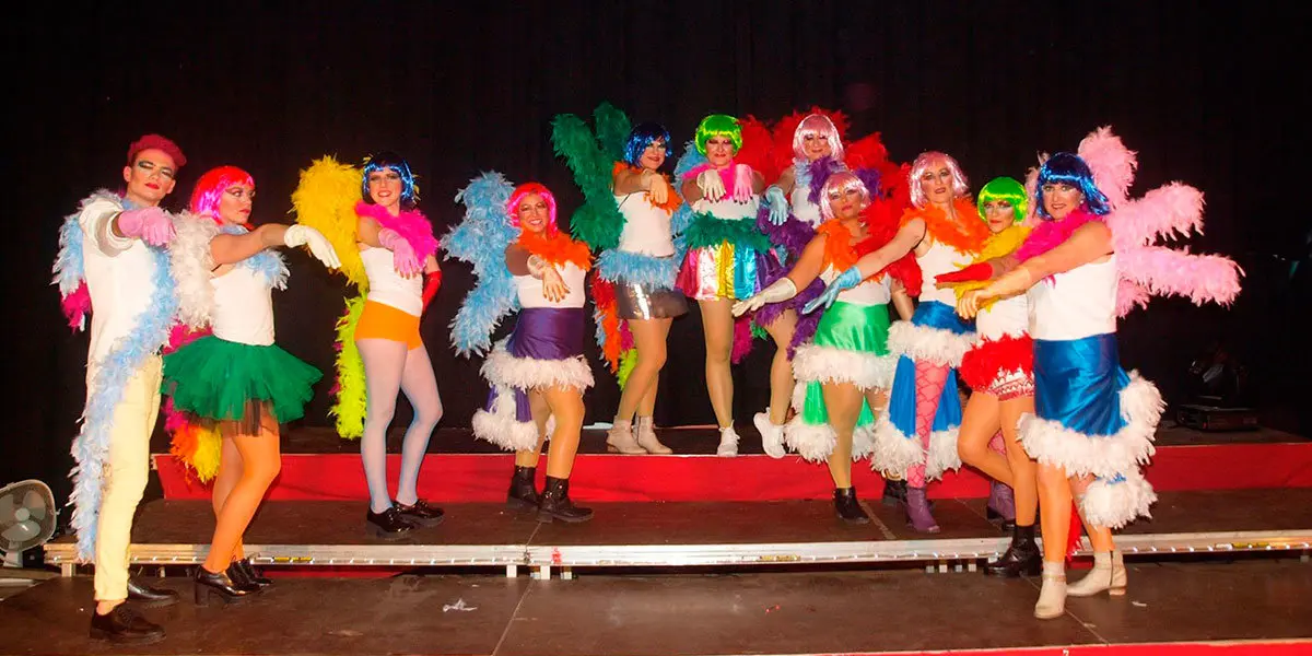 En el festival participan artistas de todas las edades