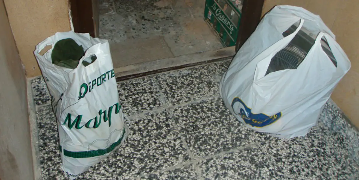 Robando en Arguedas