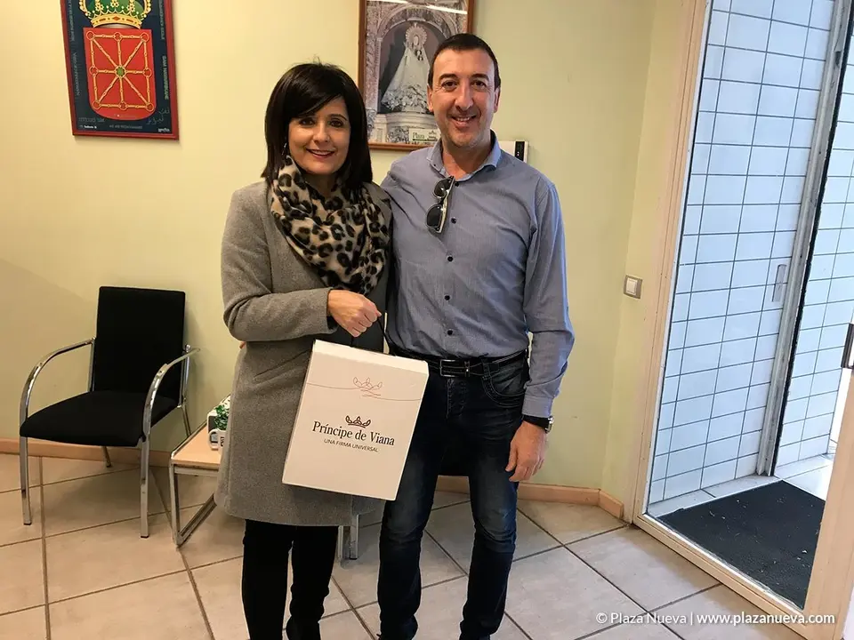 Estuche Pr&iacute;ncipe de Viana ganadora Eva Mart&iacute;nez Sesma