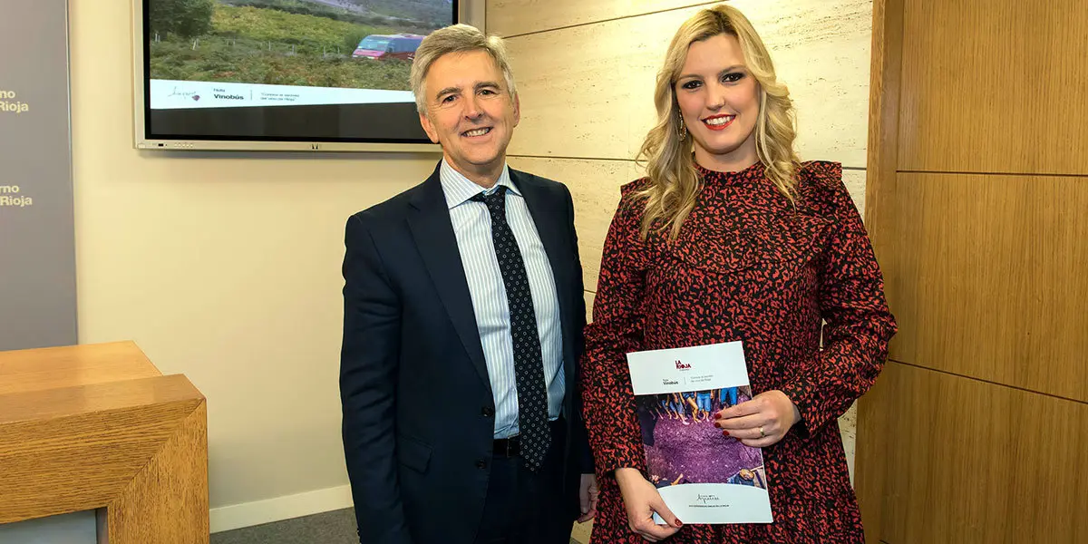 Presentaci&oacute;n de Vinob&uacute;s