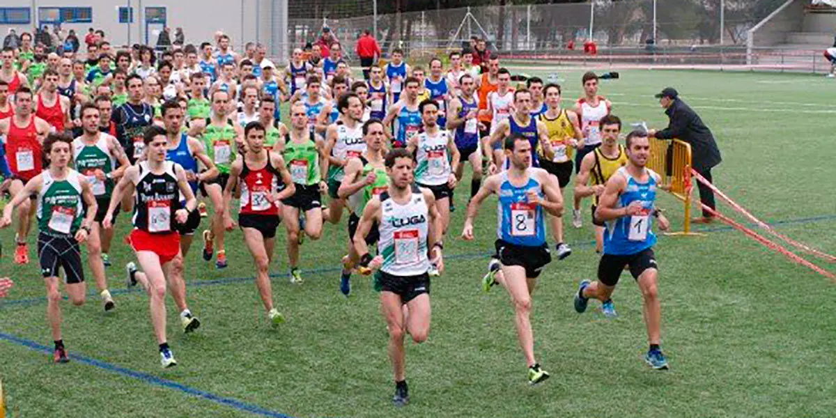 Atletas corriendo en Tudela
