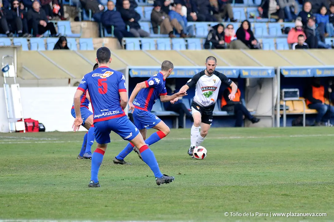 190203_AMOREBIET_112074
