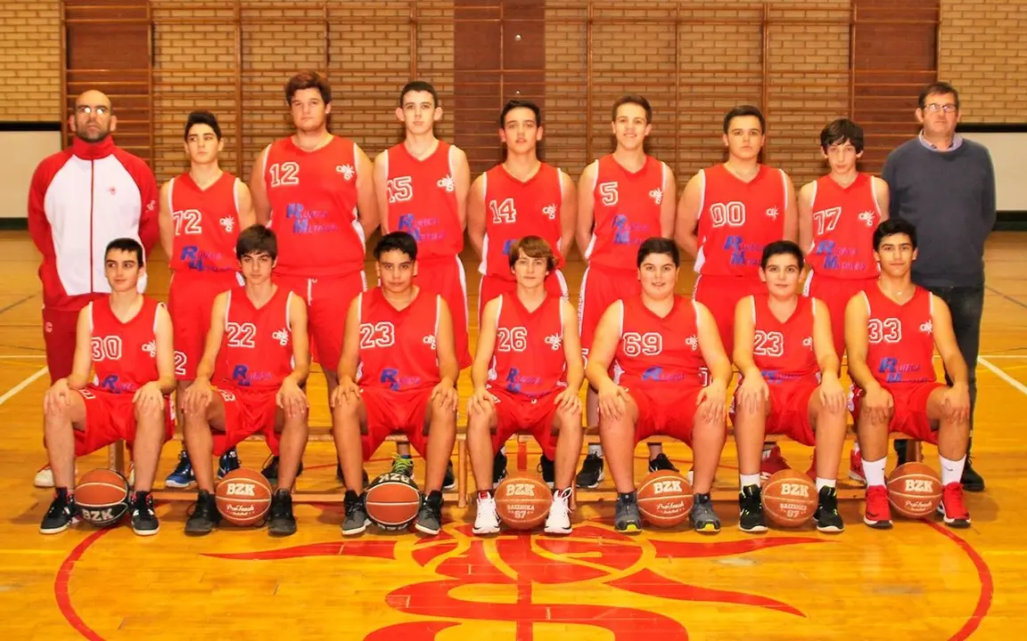 G&eacute;nesis Cadete masculino