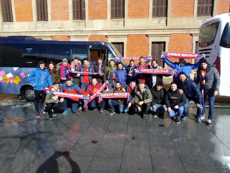 Primer viaje de la pe&ntilde;a Cierzo Rojillo