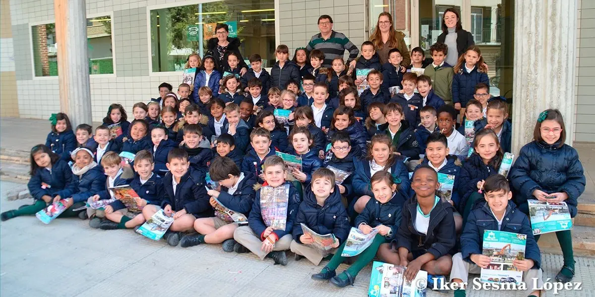 Visita de los alumnos de la Anunciata a nuestras oficinas 1