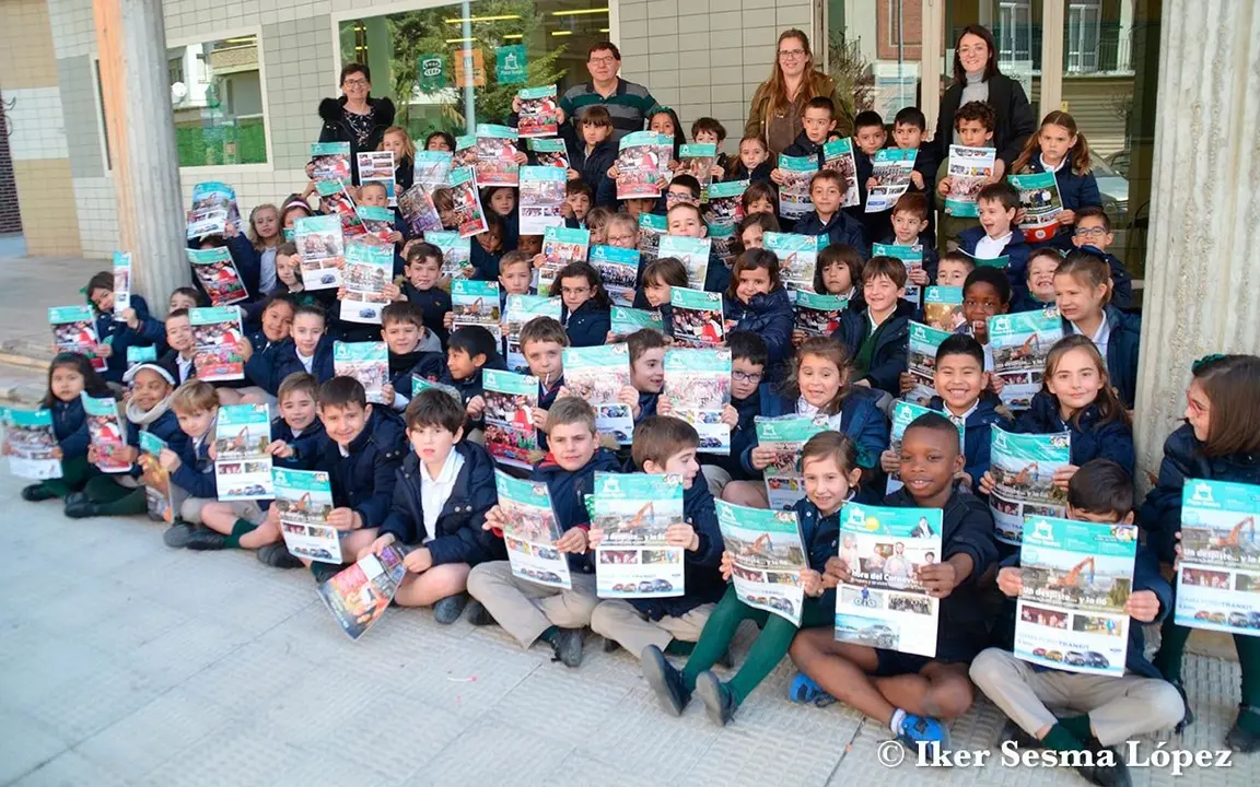 Visita de los alumnos de la Anunciata a nuestras oficinas 2