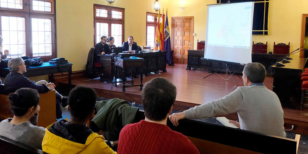 Los estudiantes de Arquitectura de la UZ analizan el desarrollo urbano de Tarazona