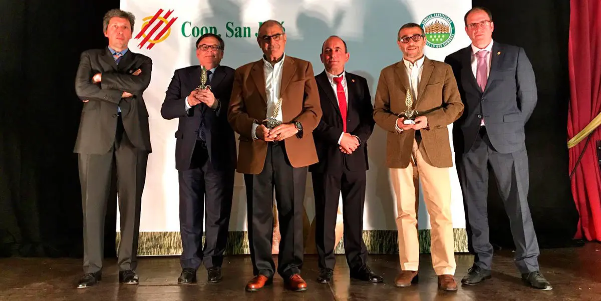 La cooperativa de S&aacute;daba ha entregado sus 'Espigas Doradas'